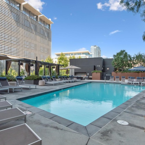 a swimming pool outside a building